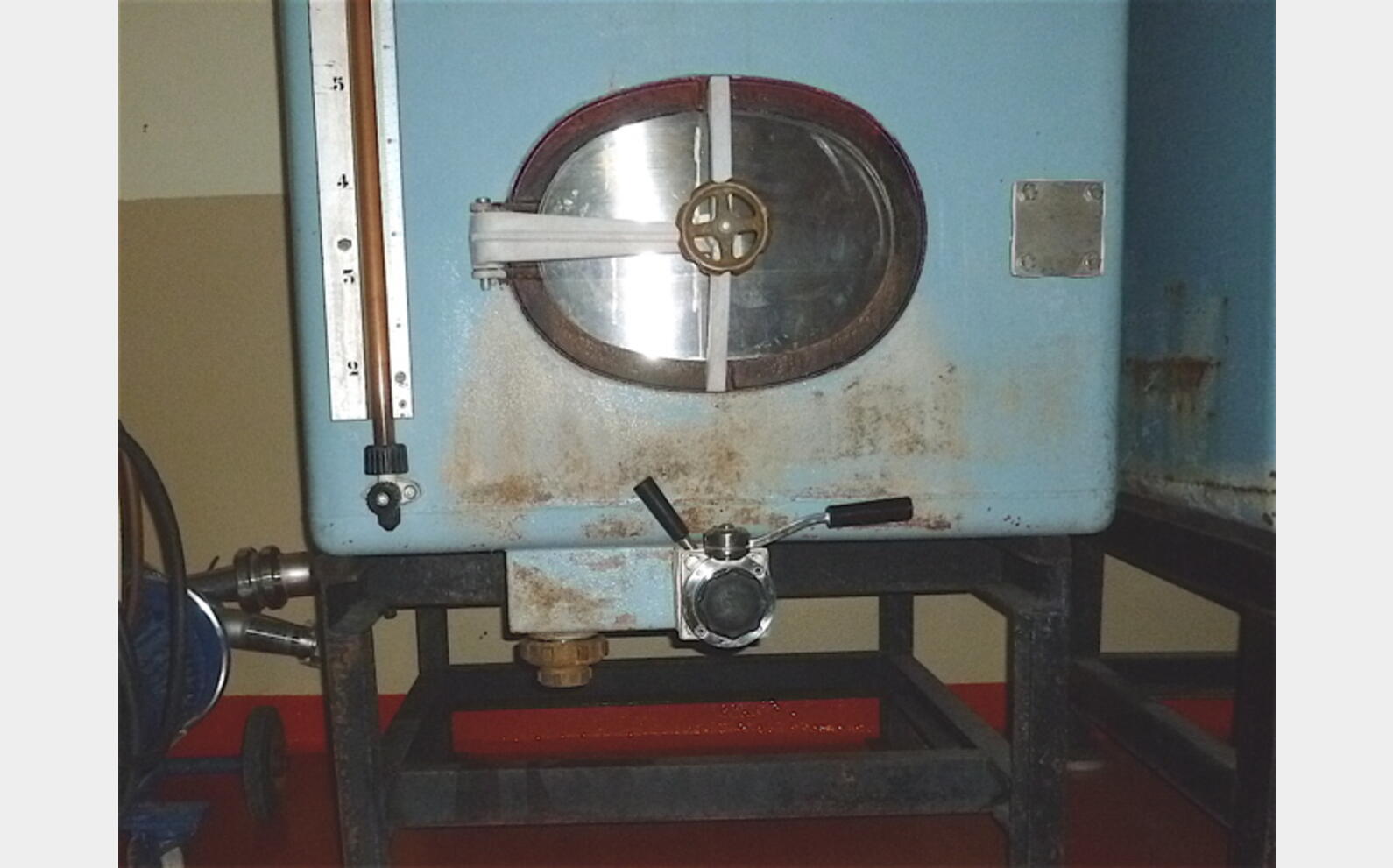 cuve ACIER rev&eacute;tue
