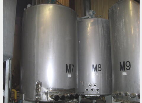 cuve INOX 304 L de 5000 litres marque : FILLAUD. Ann&eacute;e : 2000 Volume : 5.000 litres