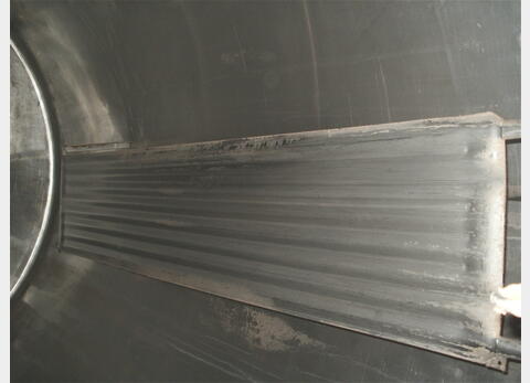 Cuve inox sur pieds de 160 hls