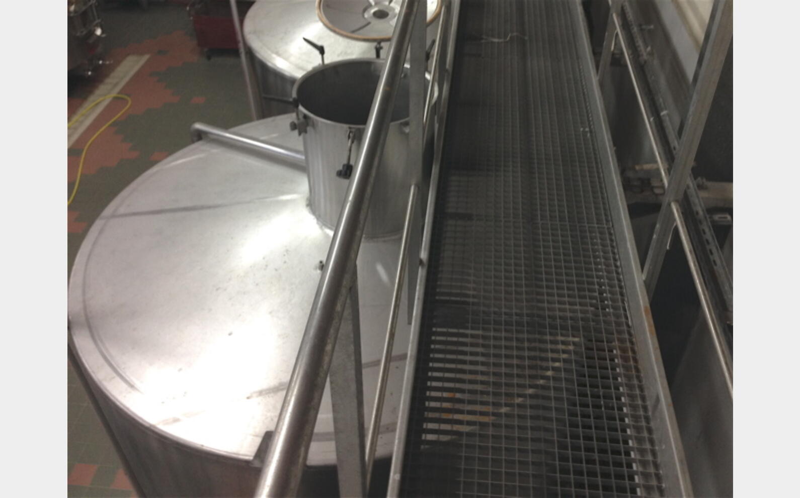 Cuve inox de 121 HLS