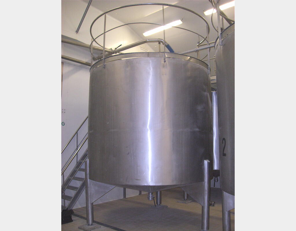 Cuve de stockage verticale de 20 m3 - INOX 304