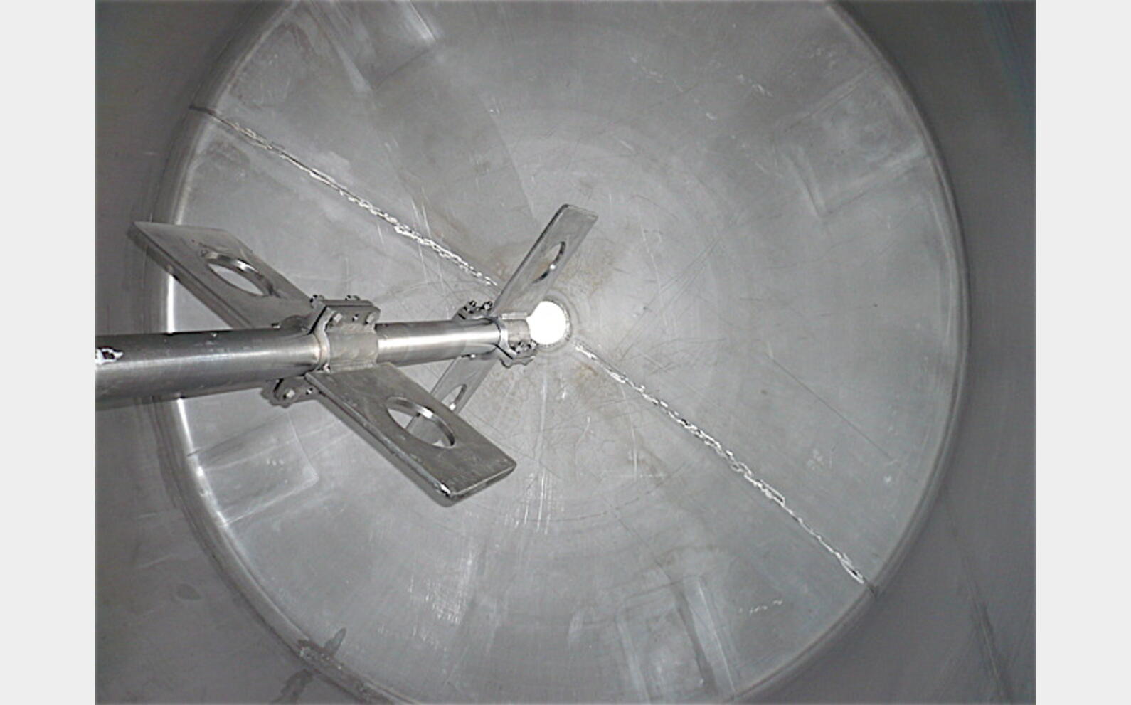 cuve de m&eacute;lange INOX 316 L