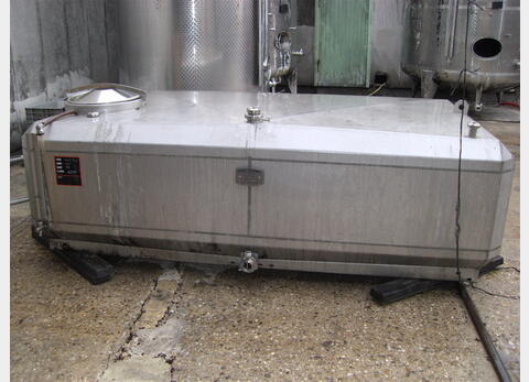 Cuve INOX parall&eacute;l&eacute;p&egrave;dique 4 000 L