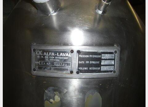 cuve de stockage INOX Volume : 50 litres Vinicole. Marque : ALFA LAVAL