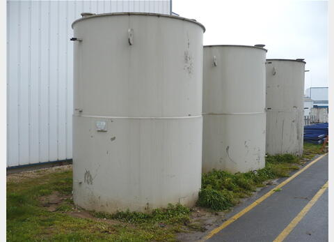 cuve de stockage PPH 11 500 L cylindrique verticale fond plat