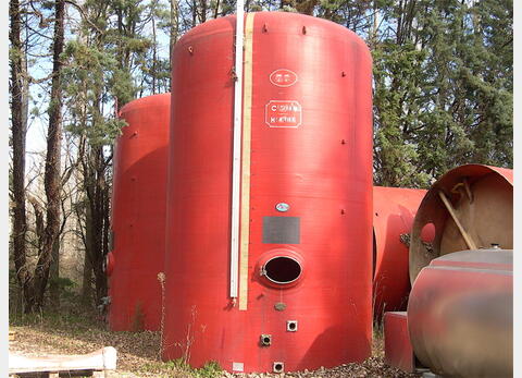 cuve stockage POLYESTER Agroalimentaire Fond bomb&eacute; sur jupe