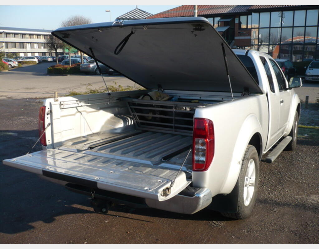 Nissan Navara 2.5 dCi174 King Cab LE - TVA récupérable, pas de TVS