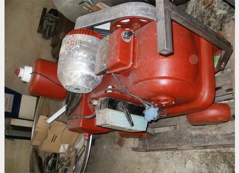 POMPE A PISTON MANZINI  - 2 VITESSES, 220 / 400 hls/ heure
