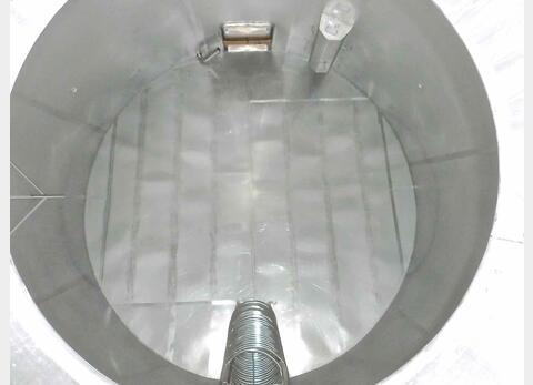 Cuve inox fond inclin&eacute; Volume : 366 HLS (36600 litres)