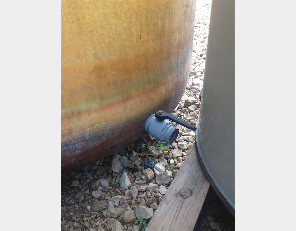 Cuve chapeau flottant en polyester - Volume : 25 hecto (2500 litres)
