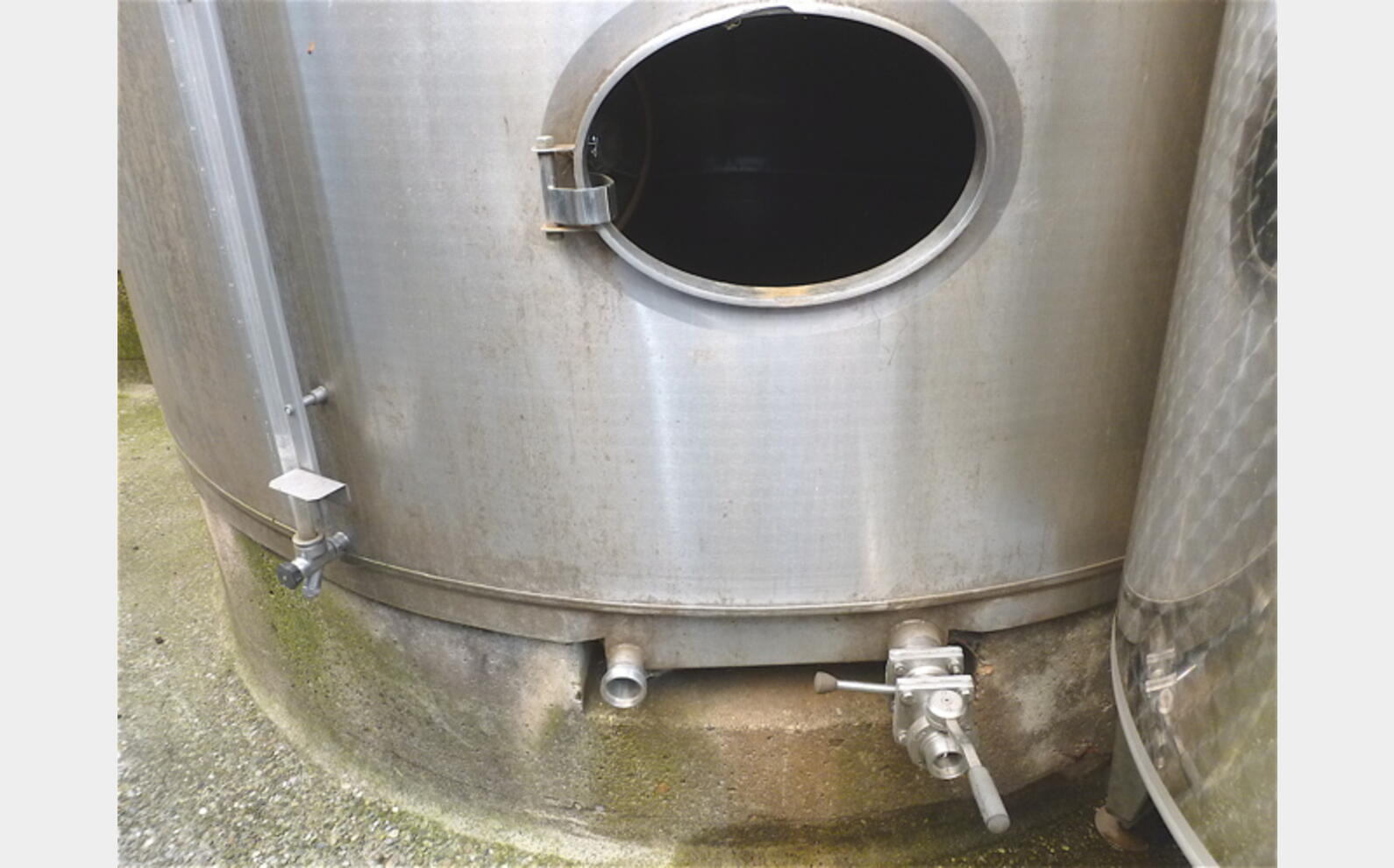 Cuve stockage INOX 316 sur socle Agroalimentaire Marque : PIERRE GUERIN