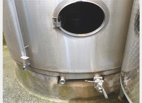 Cuve stockage INOX 316 sur socle Agroalimentaire Marque : PIERRE GUERIN