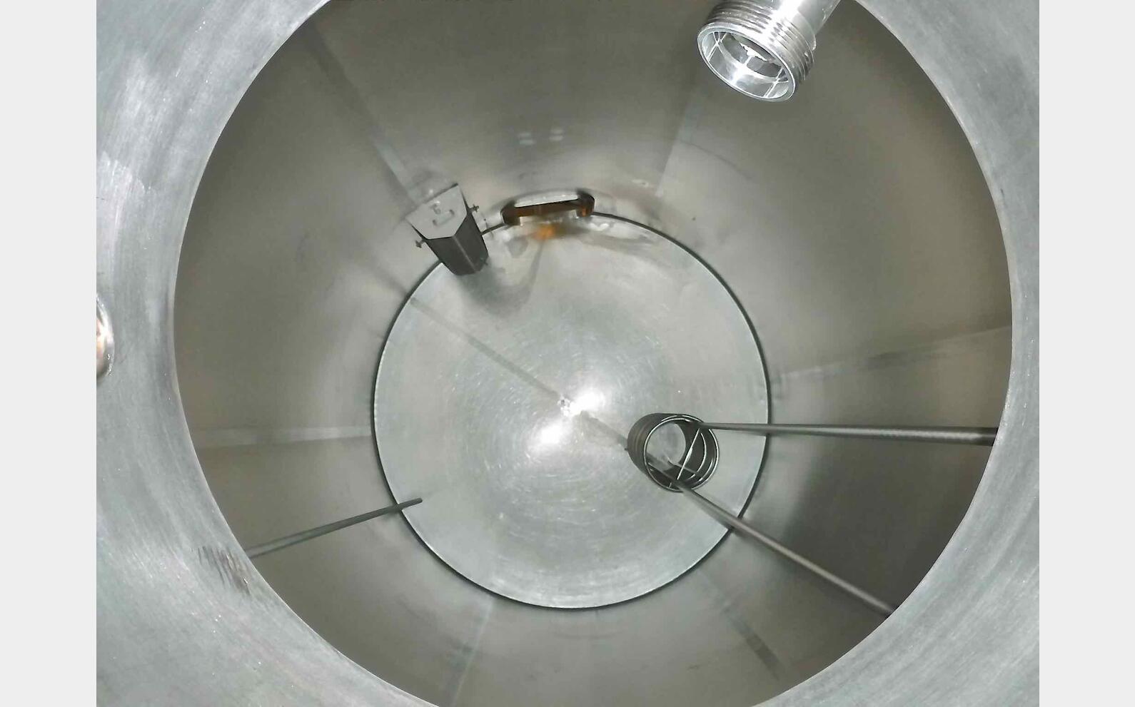 Cuve inox stockage Volume : 185 HLS Marque : MVM