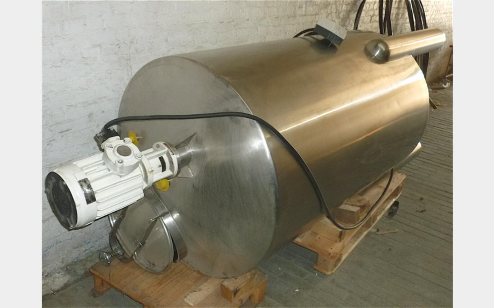 Cuve INOX de m&eacute;lange ATEX