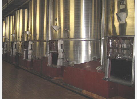 cuve vinification INOX 304 Volume : 32500 litres (325 hecto)