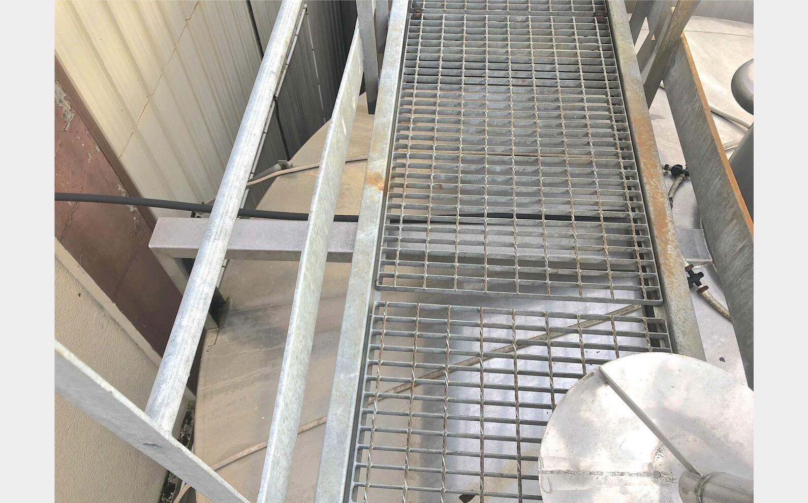 cuve stockage inox Ann&eacute;e : 1999 Marque : RURALINOX