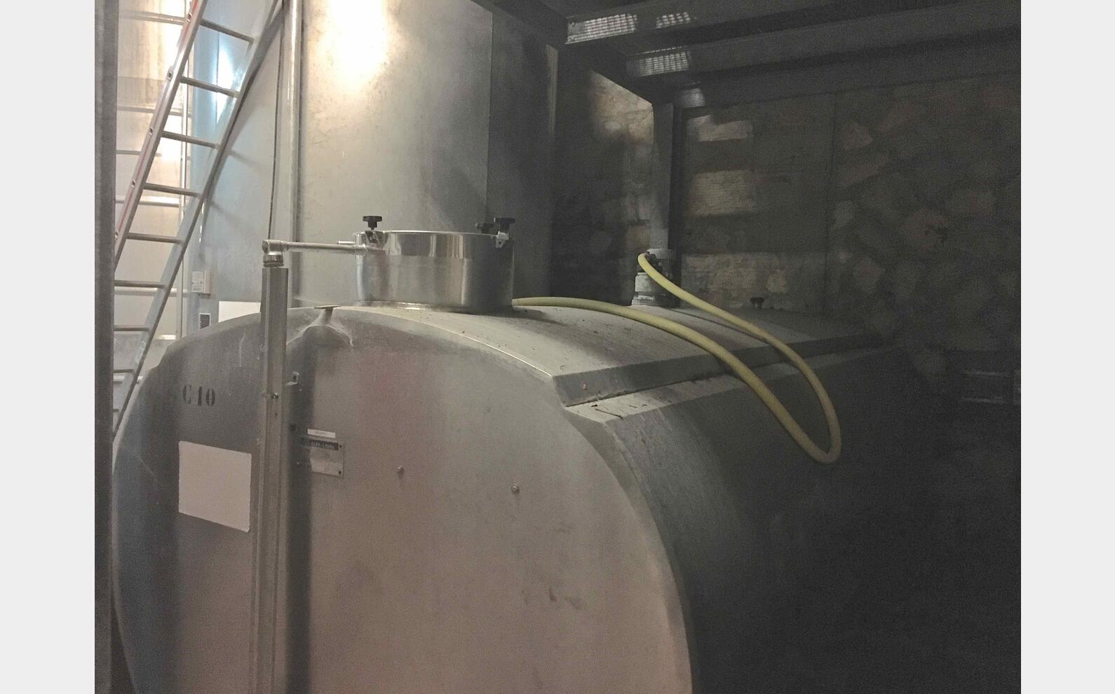 Cuve isol&eacute;e avec compresseur