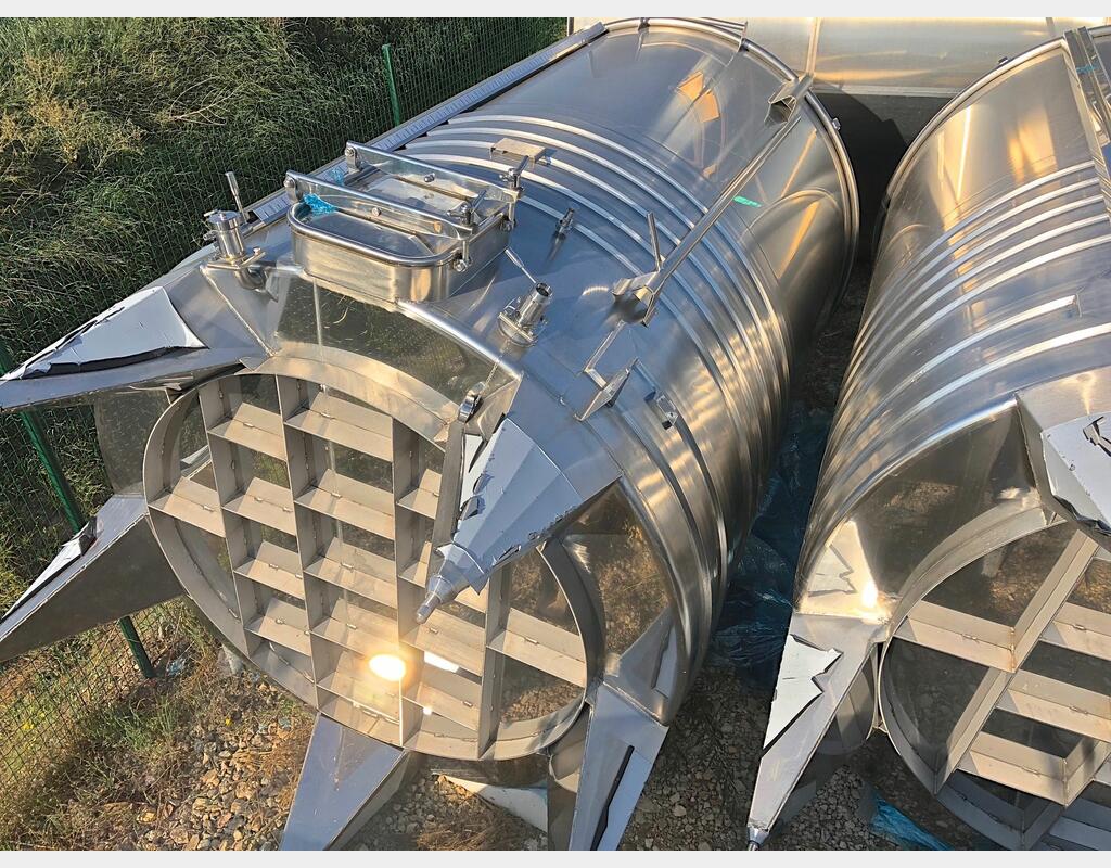 Cuve inox &agrave; chapeau flottant MATERIEL NEUF