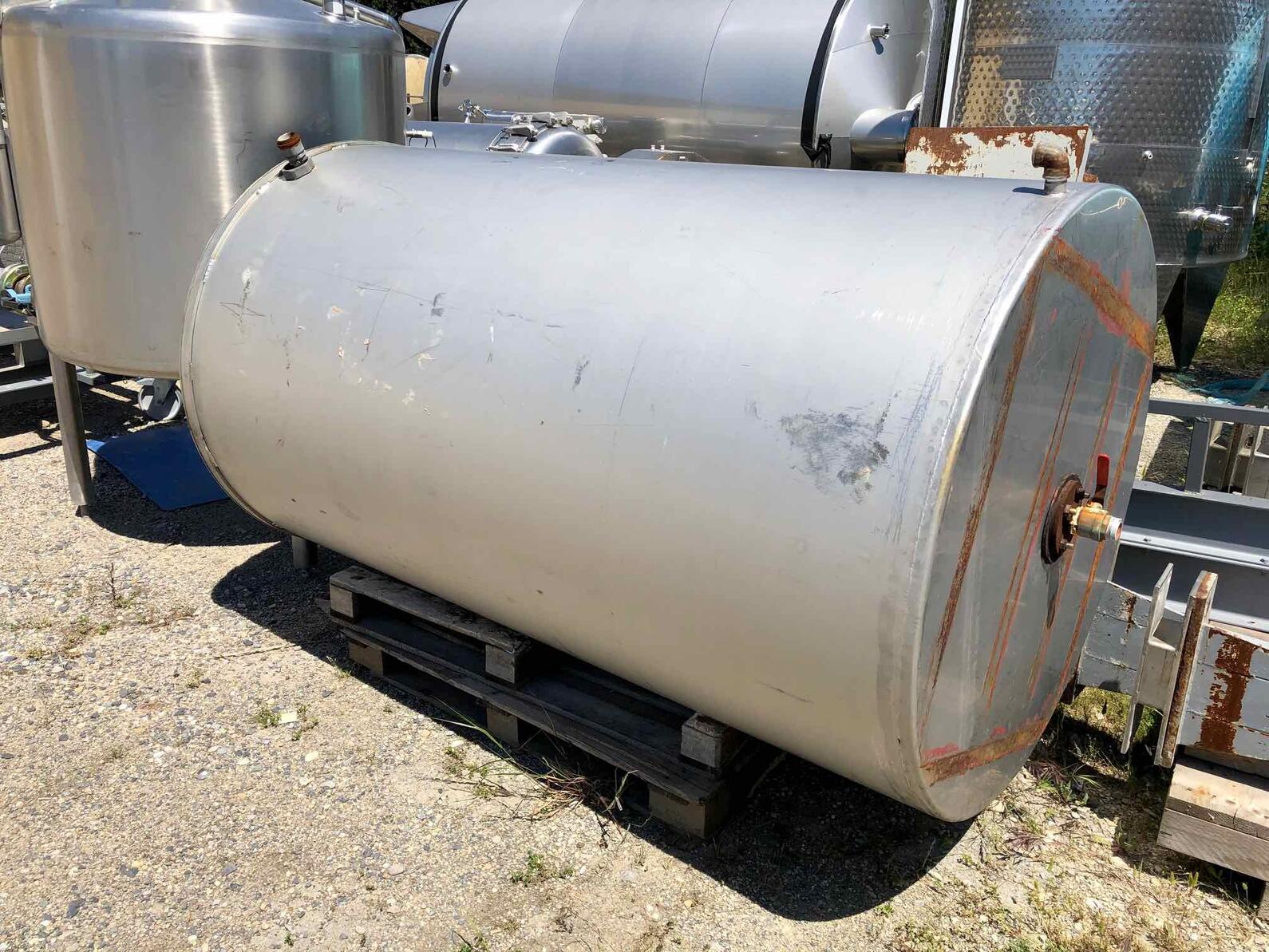 Stainless steel tank with copper coil