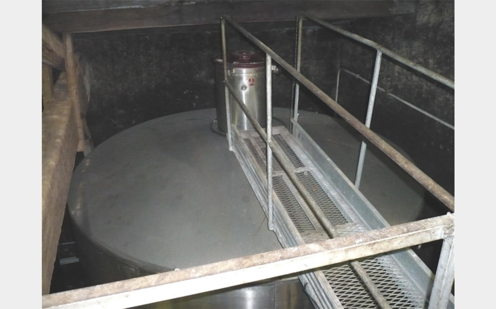 cuve stockage/vinification INOX Agroalimentaire : vin rouge Marque : PIERRE GUERIN.