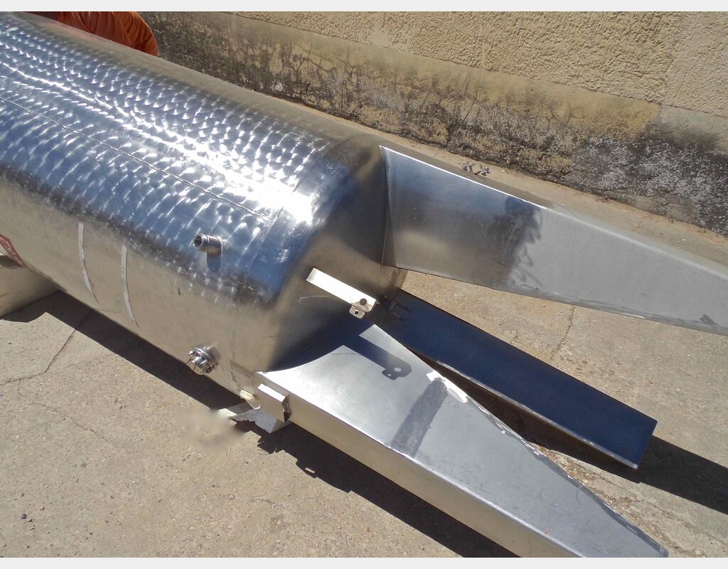 Cuve inox agitée  - Volume : 1300 litres