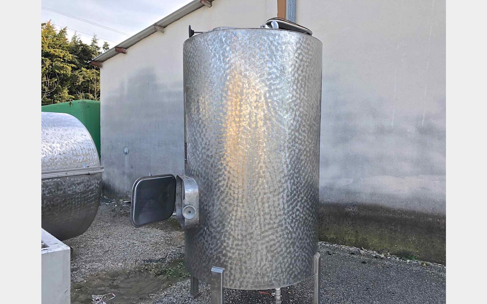 Cuve stockage inox PU0118 Volume : 2500 litres (25 HLS)