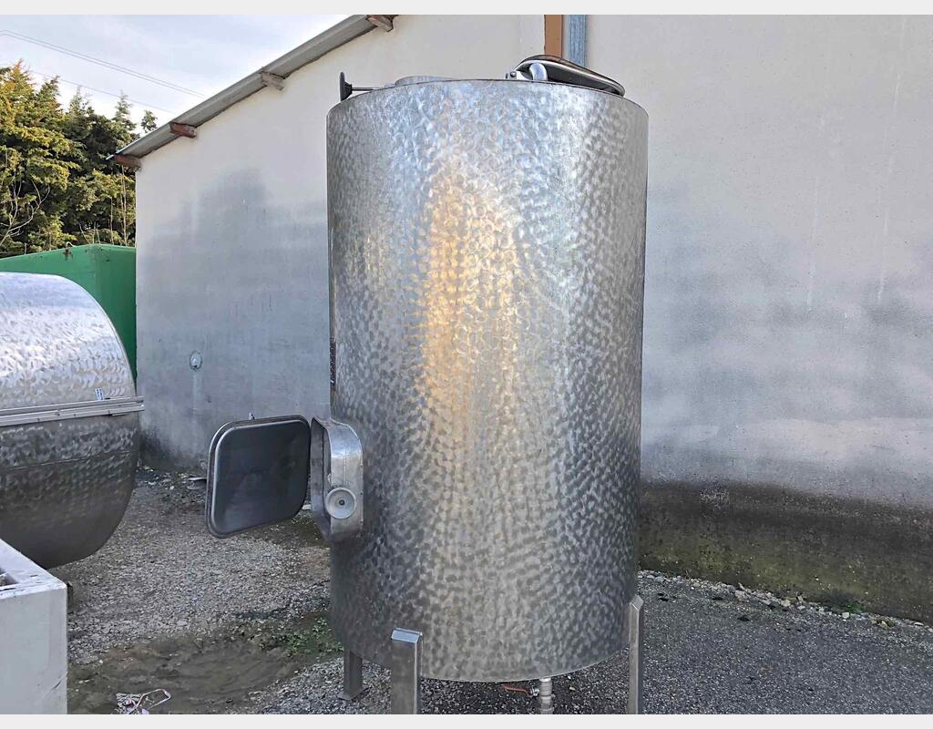 Cuve stockage inox PU0118 Volume : 2500 litres (25 HLS)