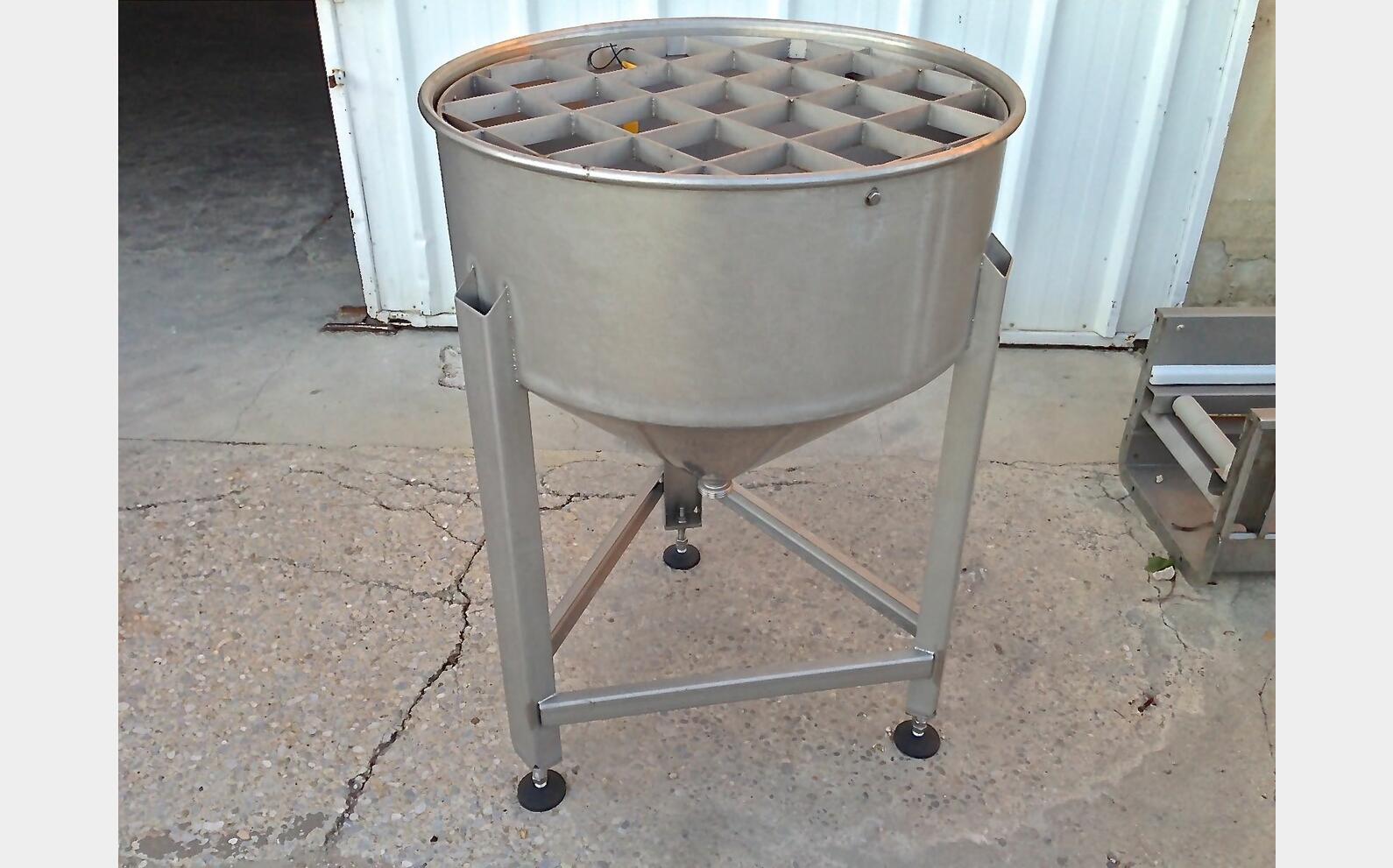 Cuve inox conique ouverte