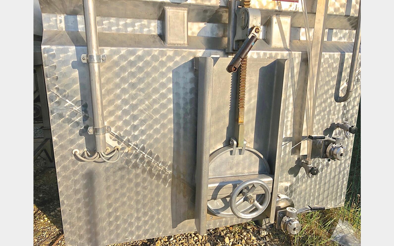 Cuve inox 80 hls de vinification marque : AMOS