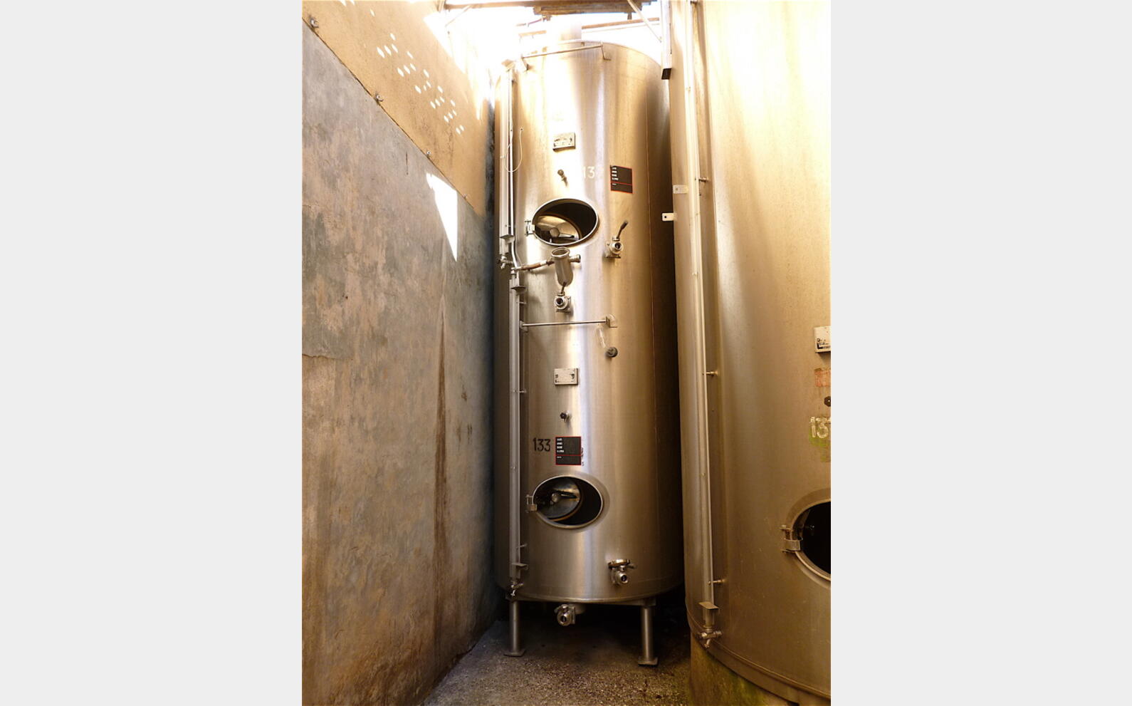 Cuve stockage INOX 316 sur pieds Agroalimentaire Marque : PIERRE GUERIN