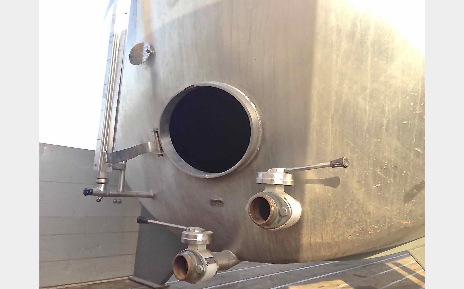Cuve  INOX cylindrique horizontale Marque : ALFA LAVAL