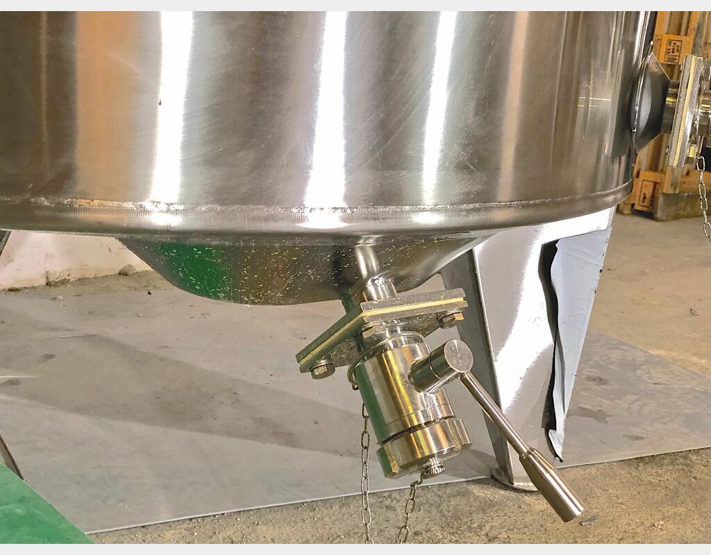 304 stainless steel tank - Model SPABP2150 - Curved bottom - Floating hat