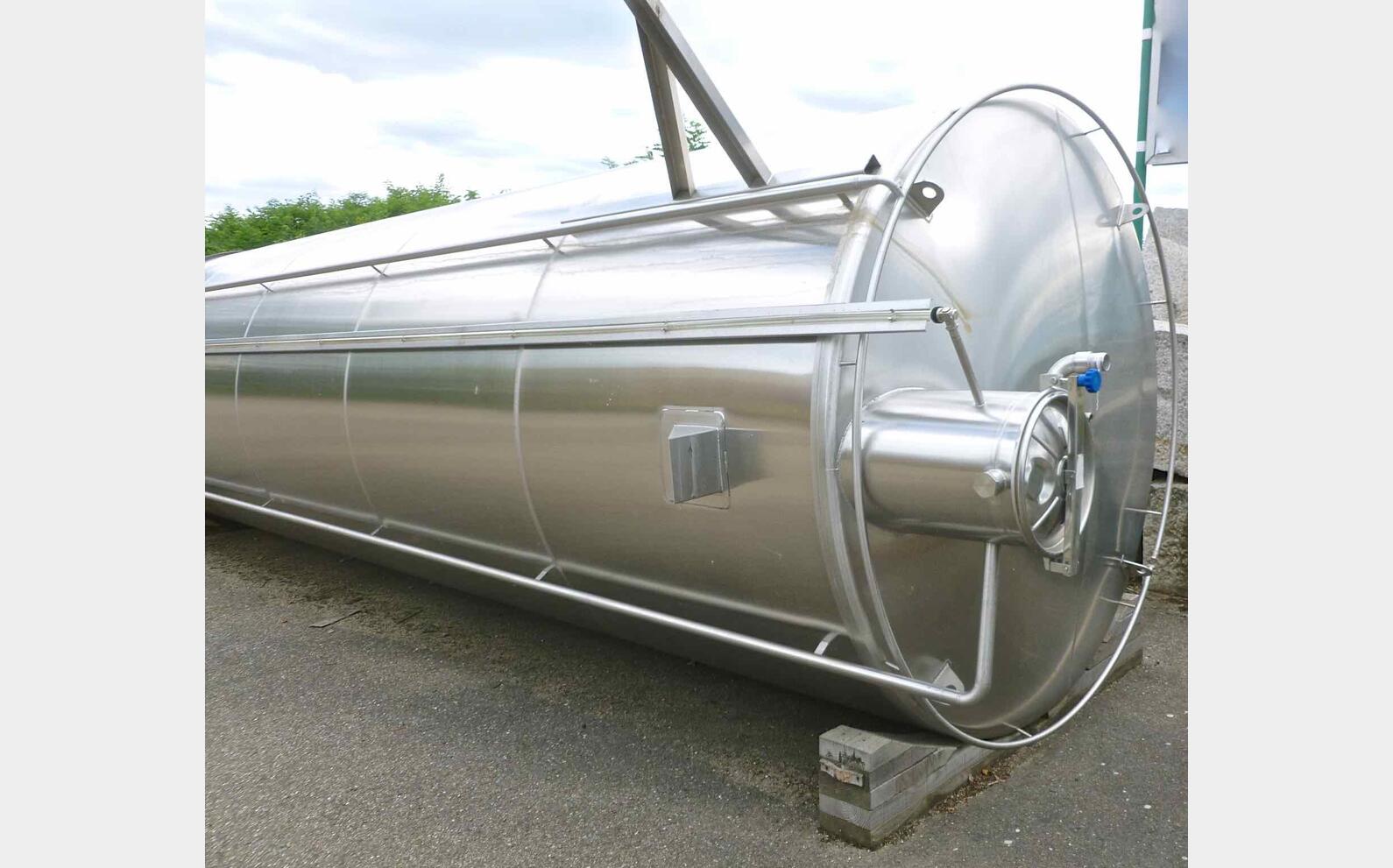 Cuve stockage INOX 316L sur pieds Agroalimentaire Marque : CSC