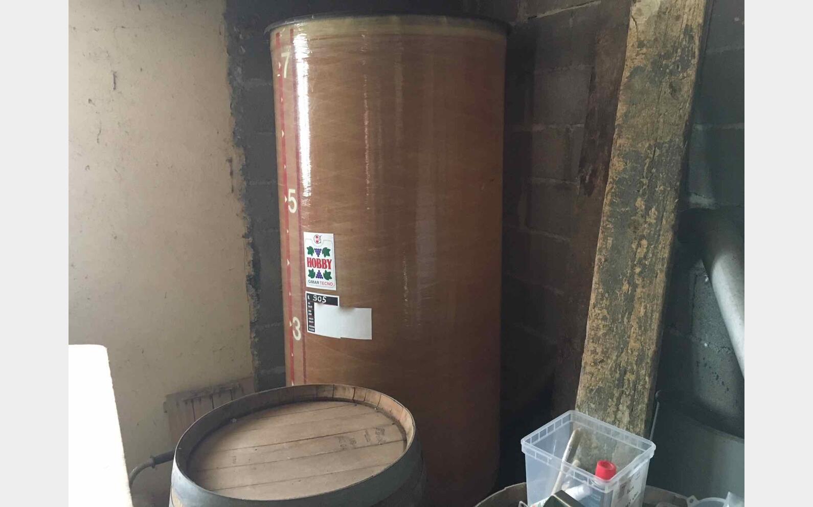 Cuve fibre cylindrique verticale Chapeau flottant