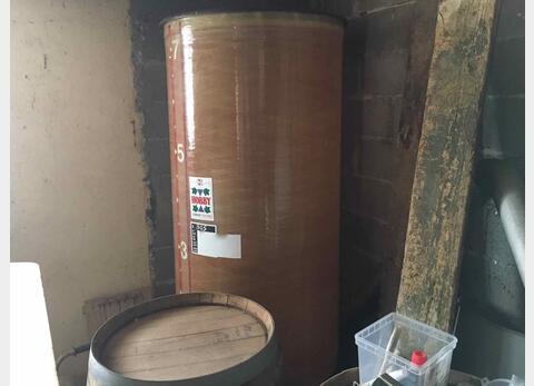 Cuve fibre cylindrique verticale Chapeau flottant