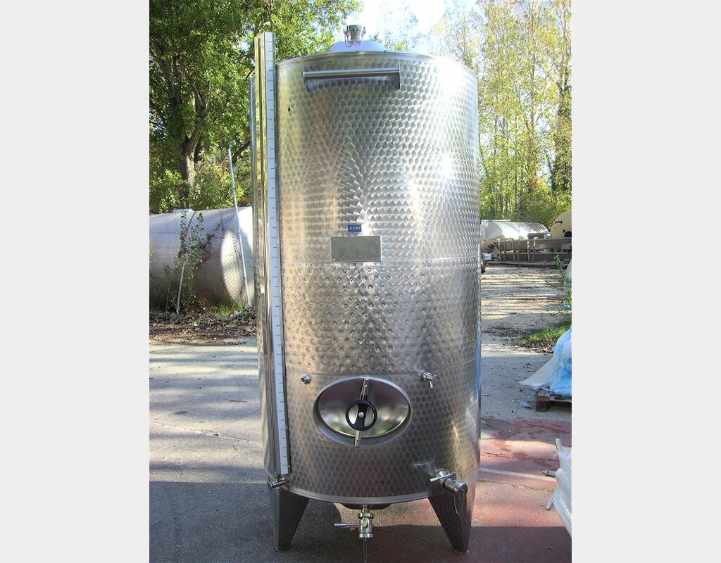Cuve Inox 304 de stockage 23 Hls - Fond bombé