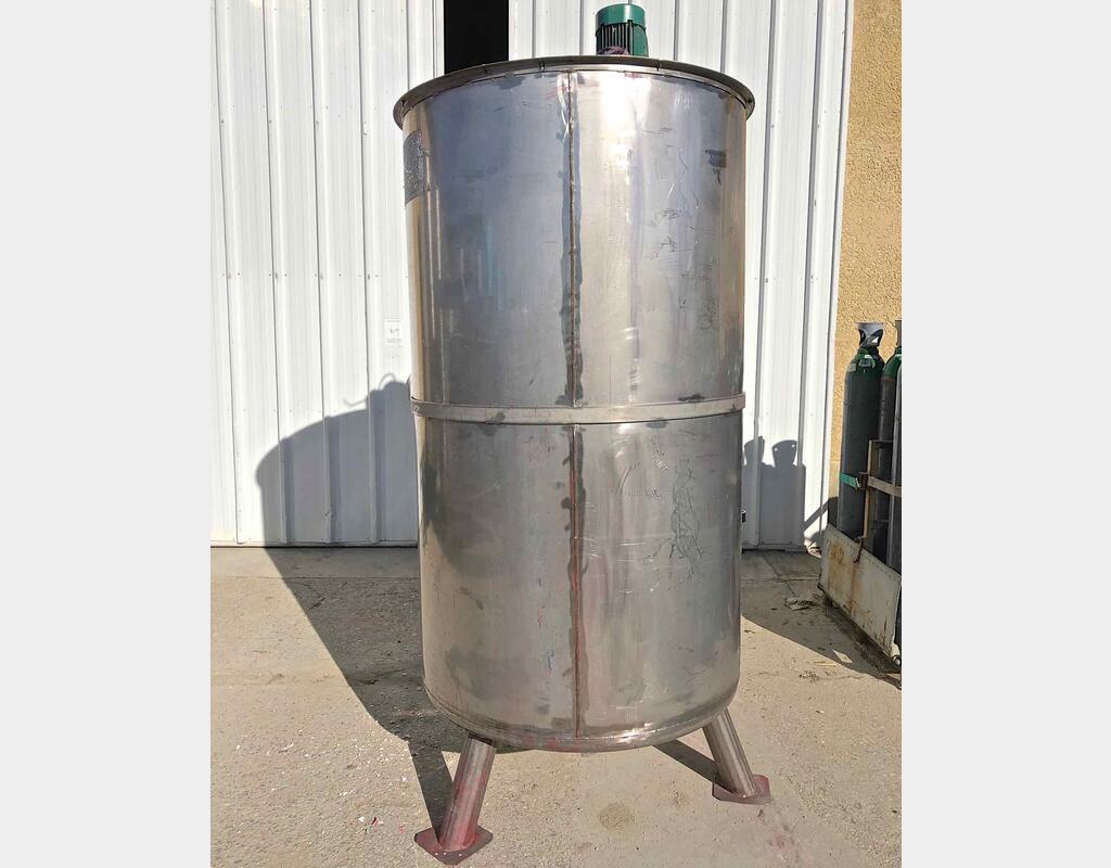 Cuve m&eacute;lange inox