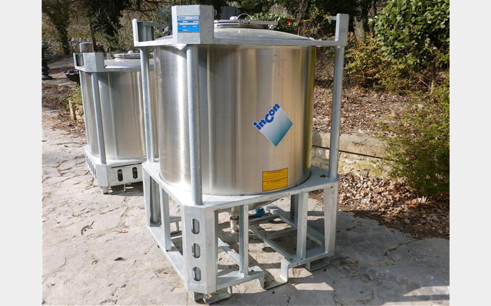 CONTENEUR IBC PFC 1000 INOX 304 MATERIEL NEUF H 1695 mm, L 1135 mm, l 1135 mm