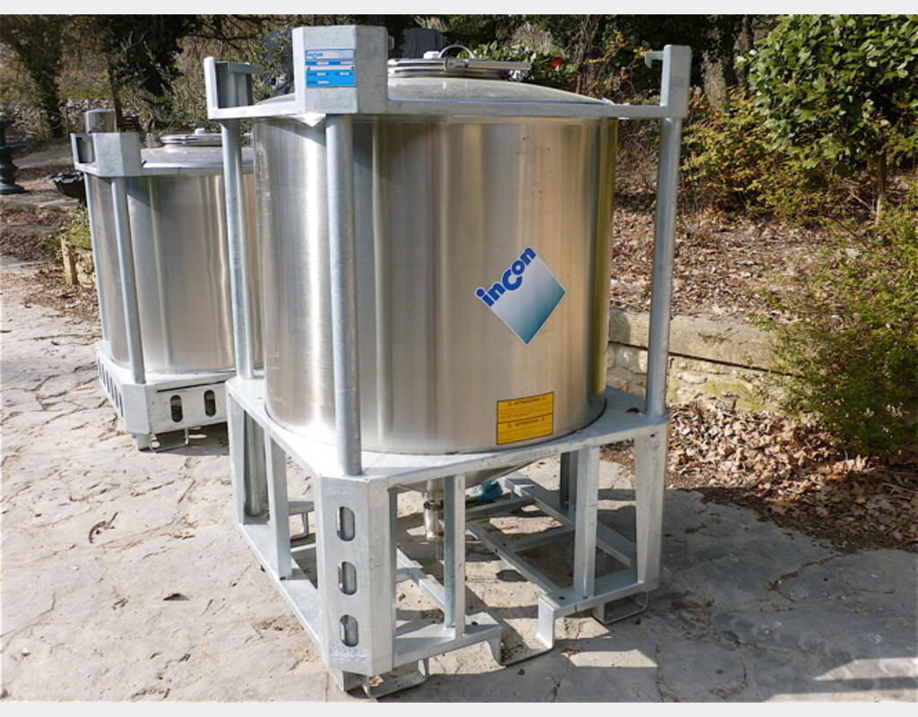 CONTENEUR IBC PFC 1000 INOX 304 MATERIEL NEUF H 1695 mm, L 1135 mm, l 1135 mm
