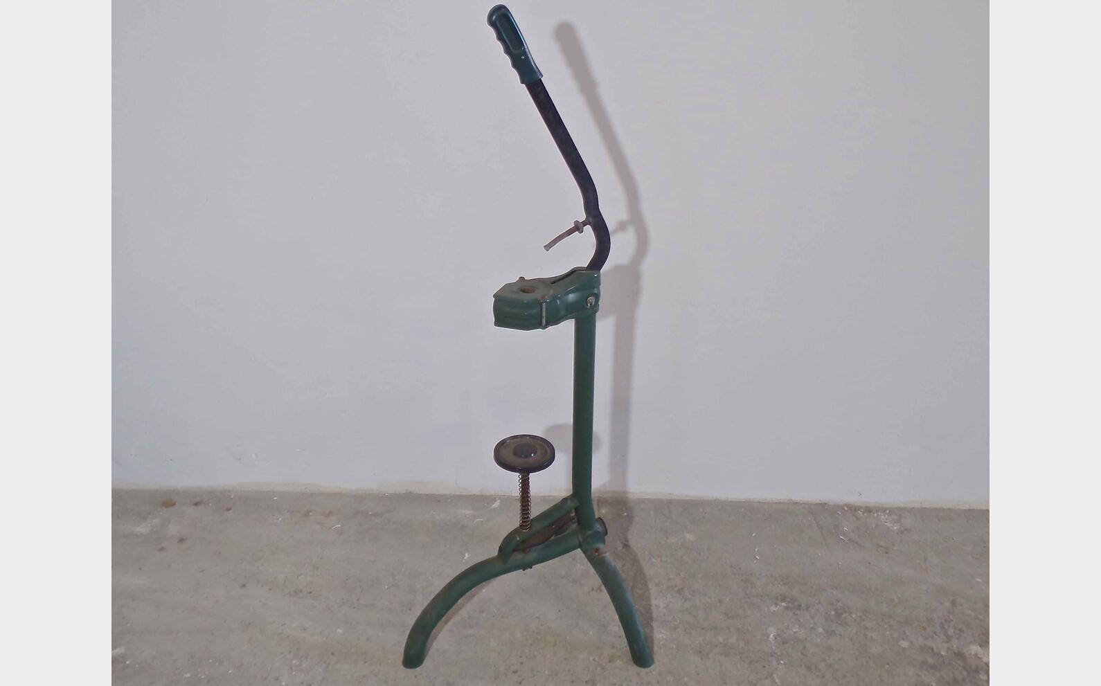 Enfonceuse de bouchon