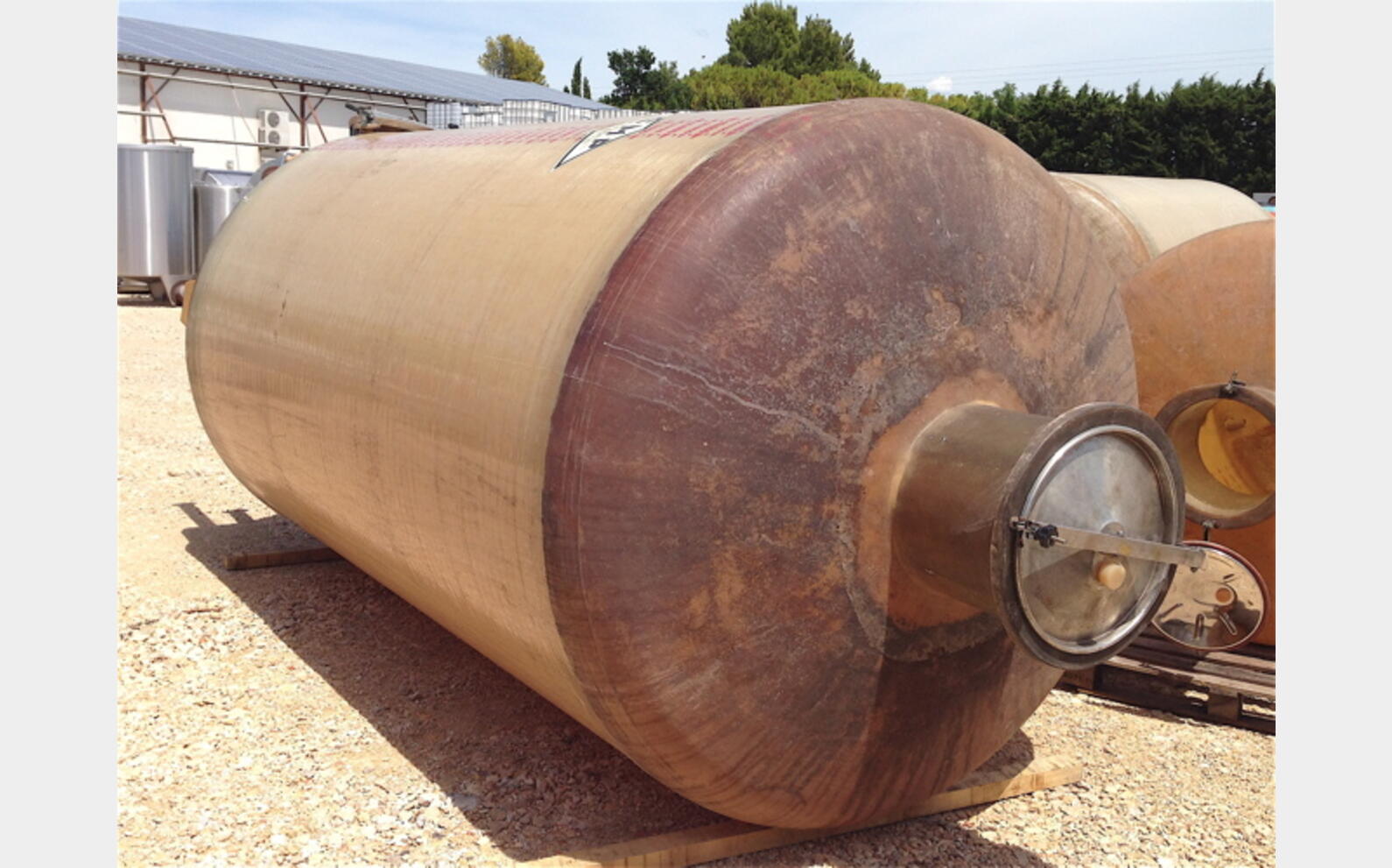 Cuve fibre de 120 HLS