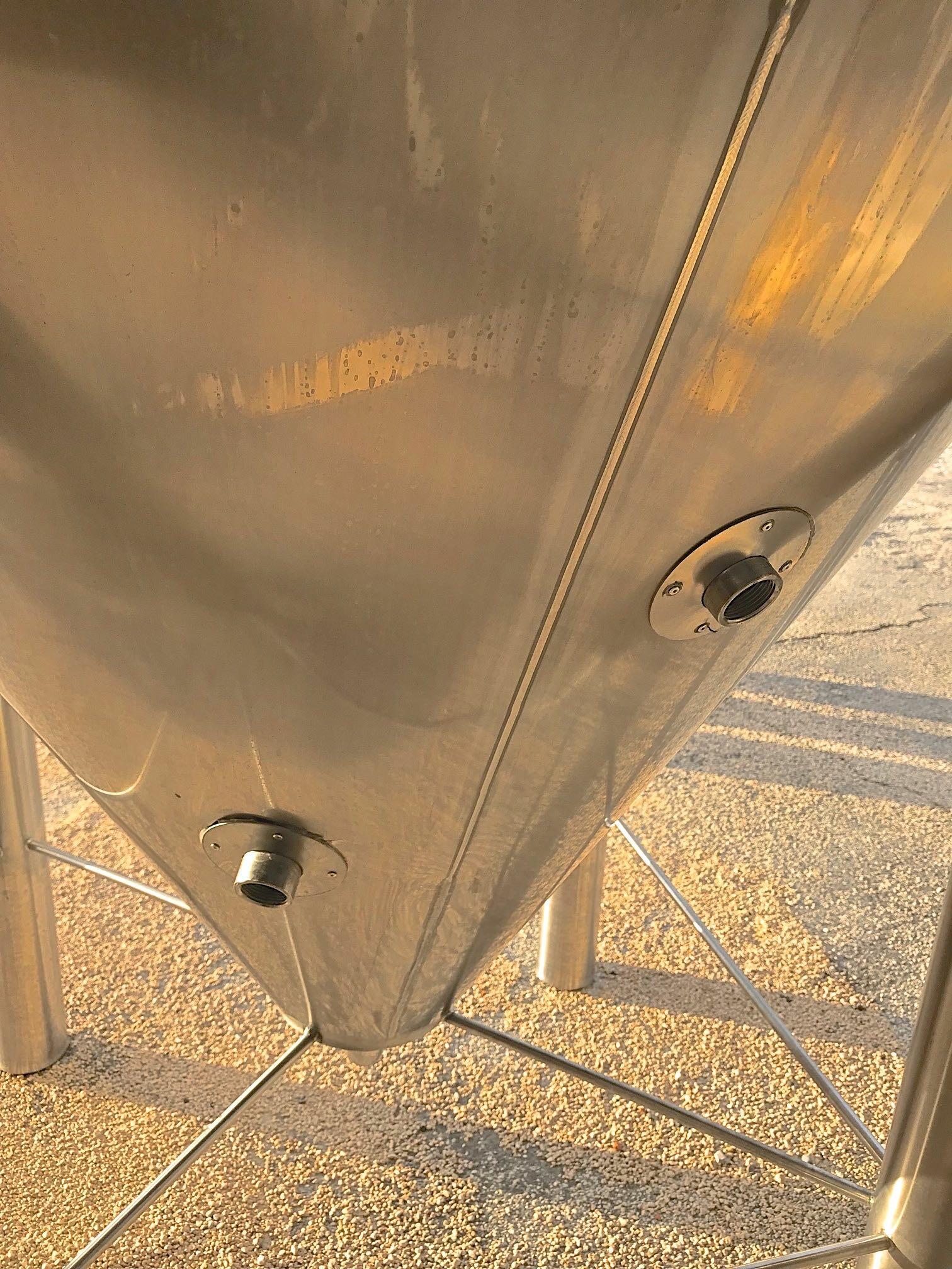 Insulated tank on 304 stainless steel - Cylindro-conical