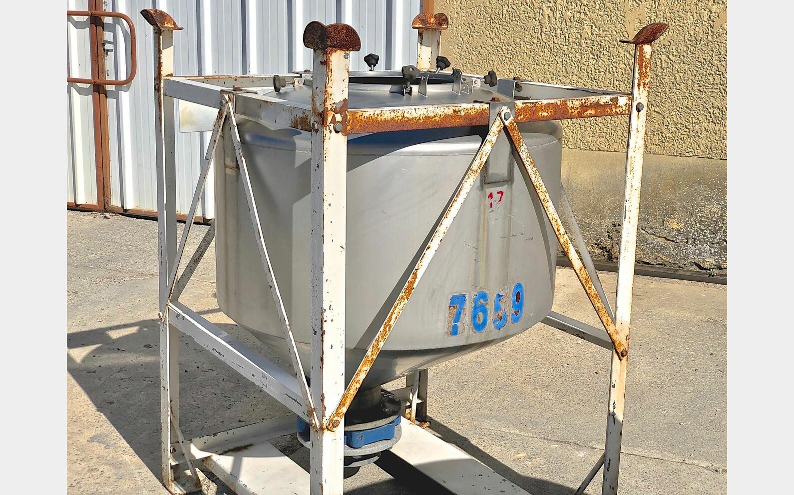 Cuve stockage inox PU0118 Sur chassis acier