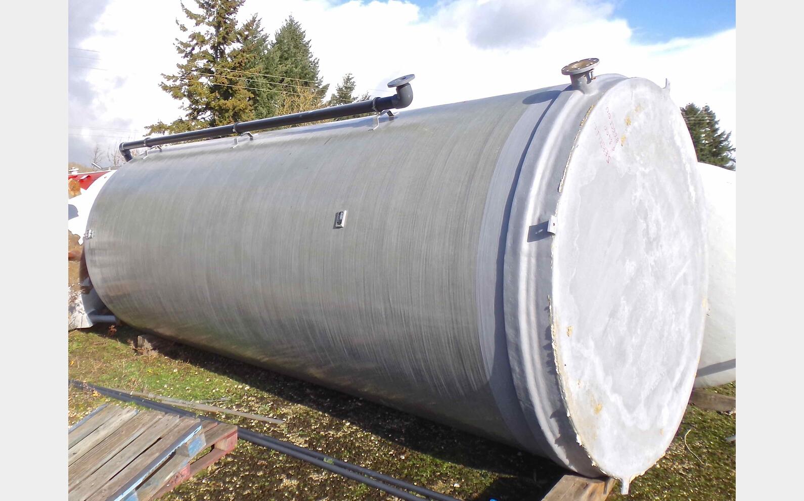 Cuve stockage SOVAP polyester Ann&eacute;e : 2000 Marque : SOVAP