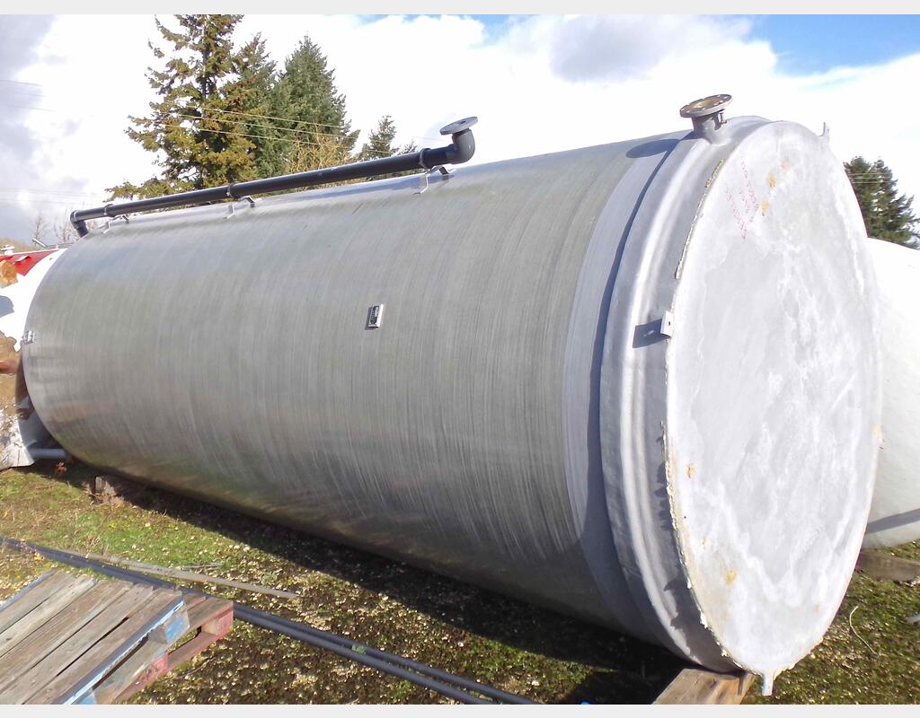 Cuve stockage SOVAP polyester Ann&eacute;e : 2000 Marque : SOVAP