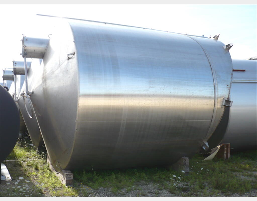 cuve vinification INOX 304 Volume : 32500 litres (325 hecto)