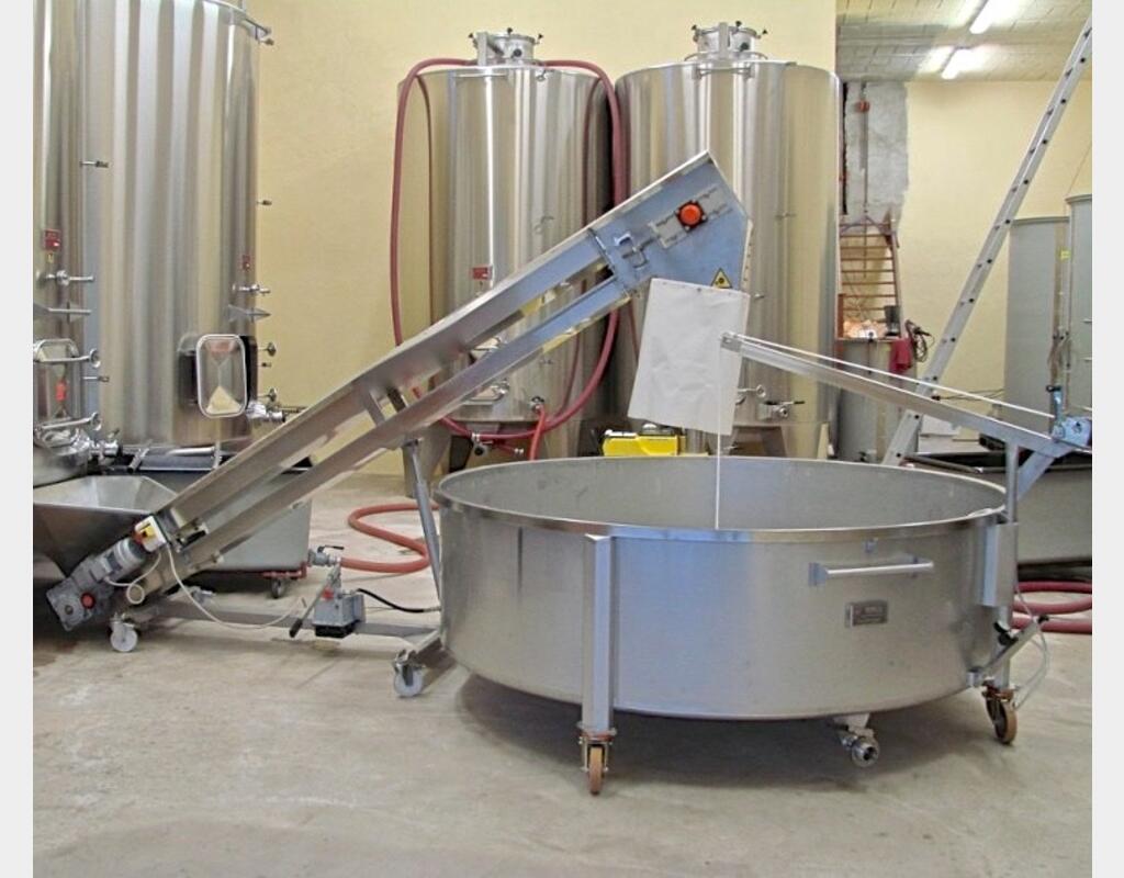 Pressoir sous vide - Volumr utile 11 hls (marc)