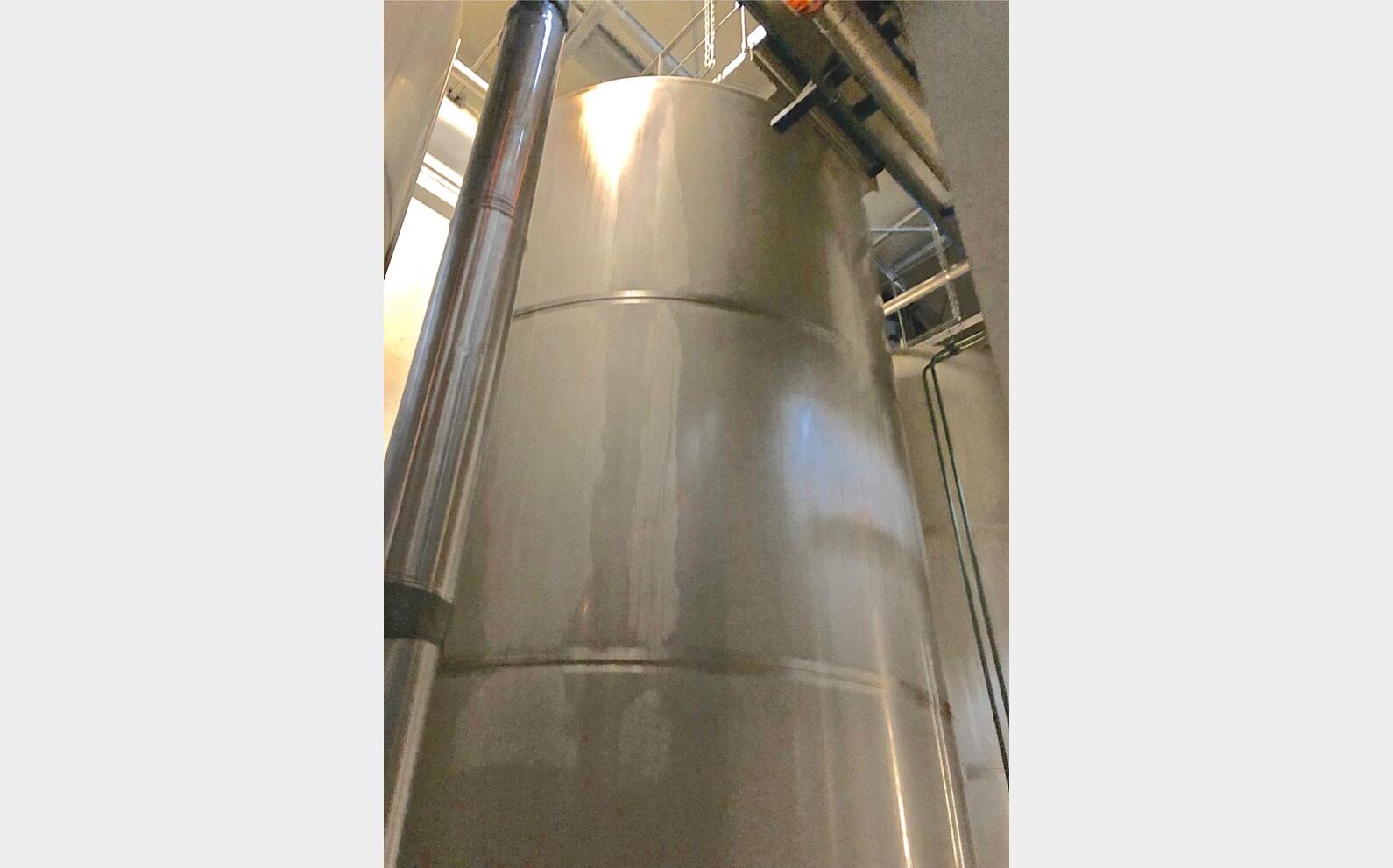 Insulated stainless steel mixing tank 540 HL (54 000 liters) LABBE