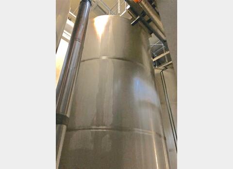 Insulated stainless steel mixing tank