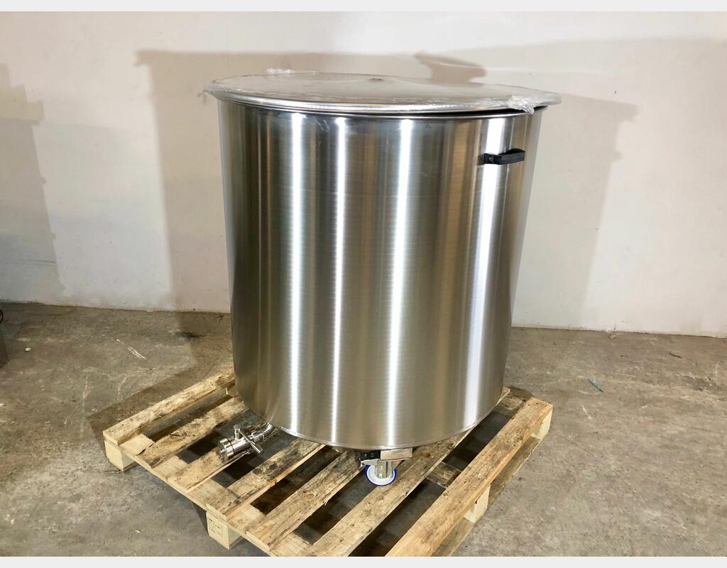 Cuve inox 304 mobile avec couvercle 8.05 HL (805 Litres) ARSILAC